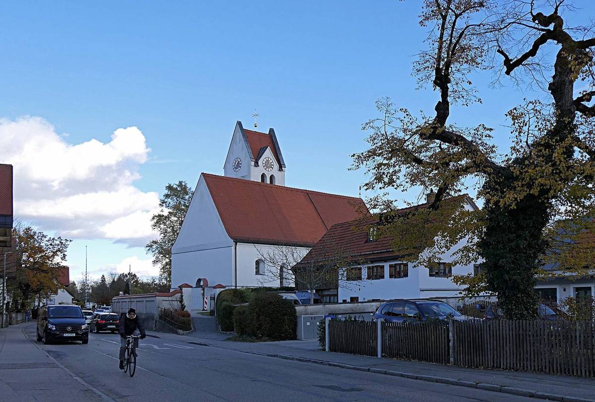 St. Nikolaus (kath.) von Südwesten