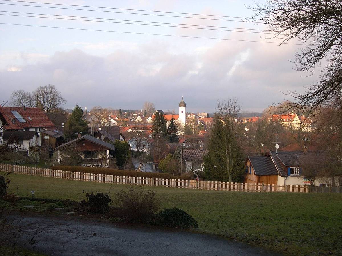 Blick über Utting am Ammersee