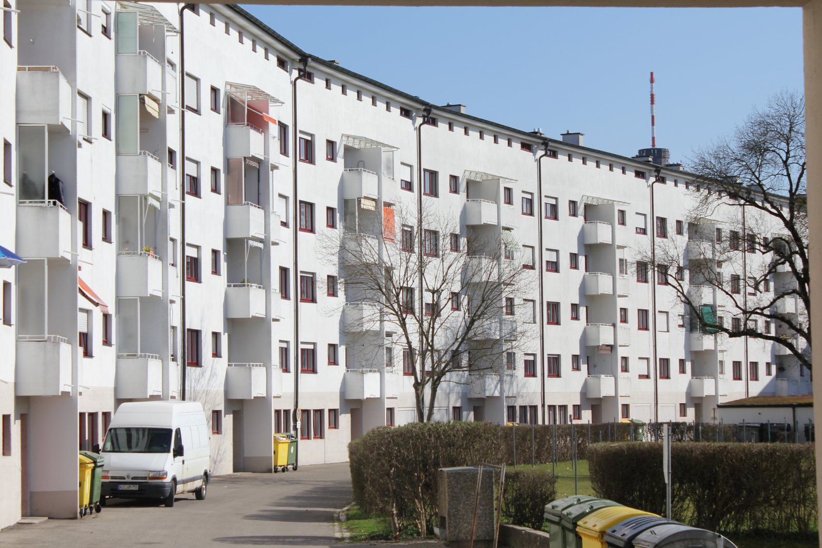 Wohnanlage mit Balkonen in Augsburg