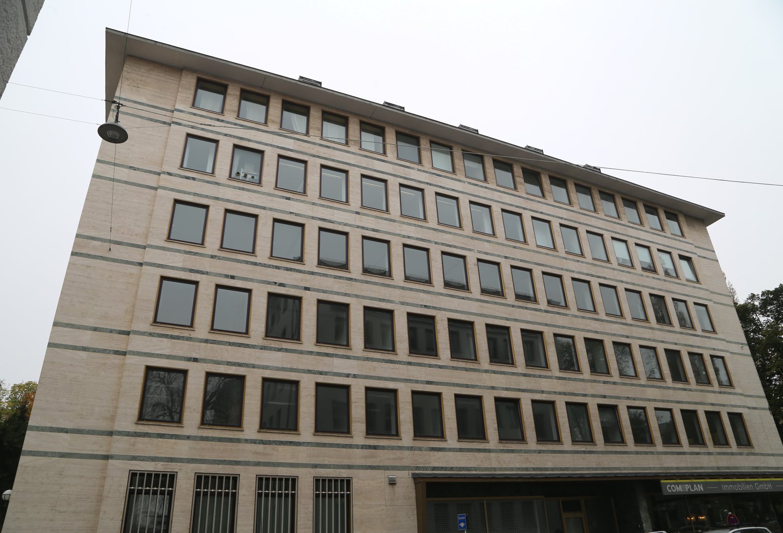 Bürogebäude an der Leopoldstraße in München